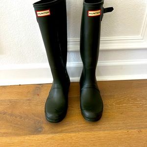 Green Hunter Boot - SIZE 8 -